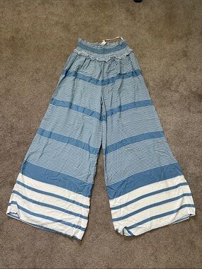 GOA Beachwear By Japna Blue and White Striped Wide-Leg Pants size Medium